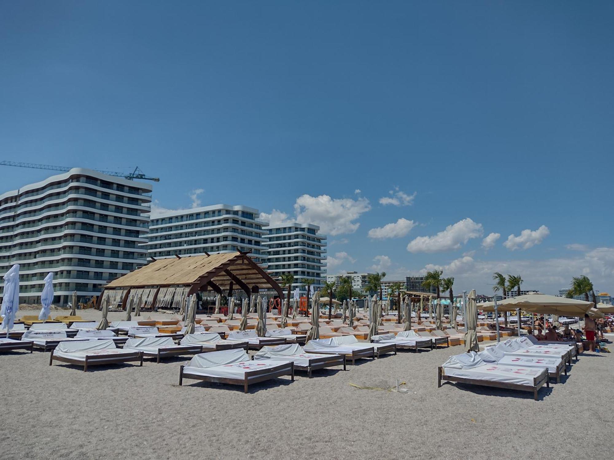 Sea 59 Apartment Mamaia Bagian luar foto